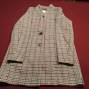 Old Navy houndstooth coat, good condition, unlined, side pockets